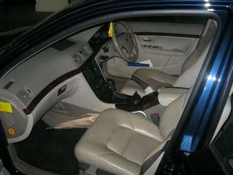 2004 Volvo S80 Pictures