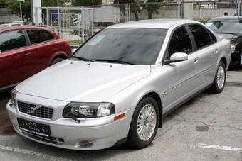 2004 Volvo S80 Pictures