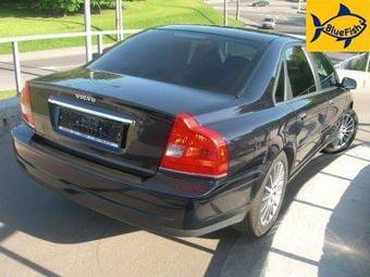 2004 Volvo S80 Wallpapers