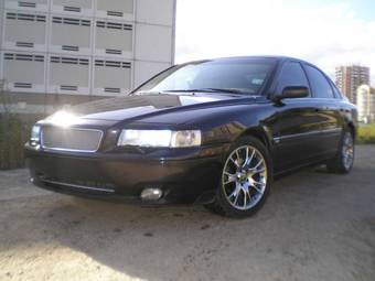 2004 Volvo S80 Pictures