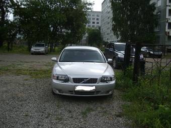 2004 Volvo S80 Pictures