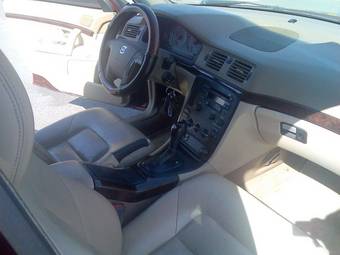 2005 Volvo S80 Pictures