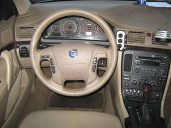2006 Volvo S80 Pictures