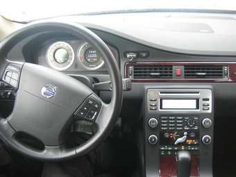 2006 Volvo S80 Wallpapers