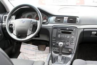 2006 Volvo S80 Pictures