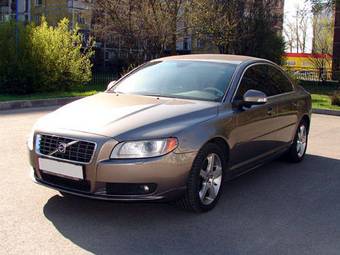 2007 Volvo S80 Pictures