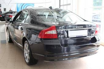 2008 Volvo S80 Pictures