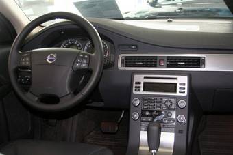 2008 Volvo S80 Pictures