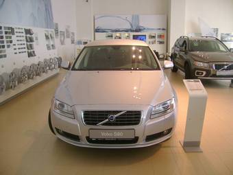 2009 Volvo S80 Pics