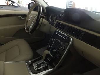 2011 Volvo S80 Photos