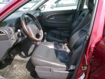 1997 Volvo V40 Photos