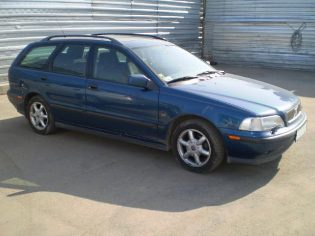 1997 Volvo V40 specs, Engine size 1.8l., Fuel type