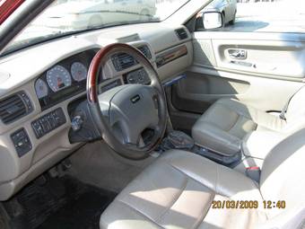 1999 Volvo V70 Pics