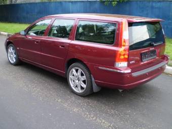 2006 Volvo V70 Pictures