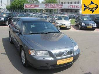 2006 Volvo V70 Photos