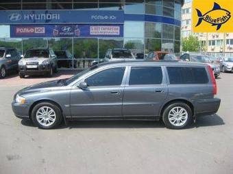 2006 Volvo V70 Photos