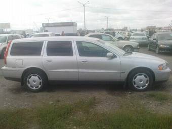 2006 Volvo V70 Pics