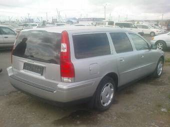 2006 Volvo V70 Pictures