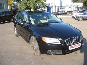 2008 Volvo V70 Pictures