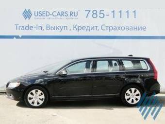 2008 Volvo V70 Photos