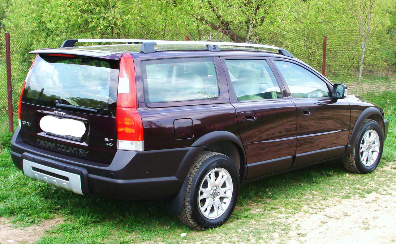 2006 Volvo XC70 specs, Engine size 2500cm3, Fuel type