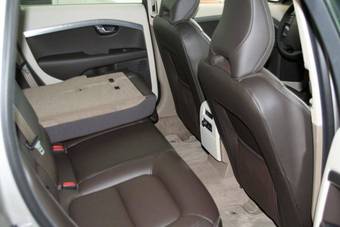 2008 Volvo XC70 Photos