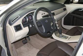 2008 Volvo XC70 Pictures