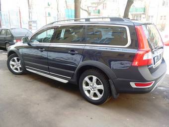 2010 Volvo XC70 Photos