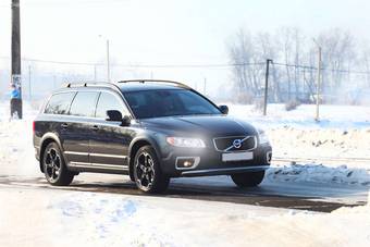 2011 Volvo XC70 Wallpapers