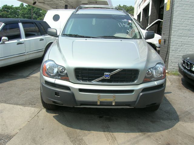 2003 Volvo XC90