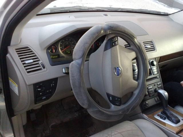 2003 Volvo XC90
