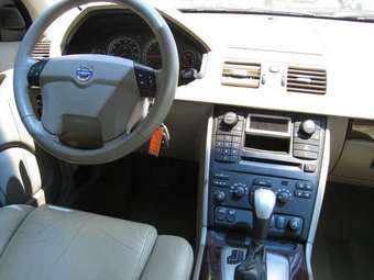 2003 Volvo XC90 Pictures
