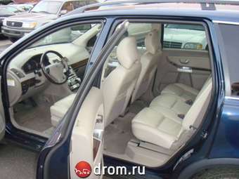 2003 Volvo XC90 Photos