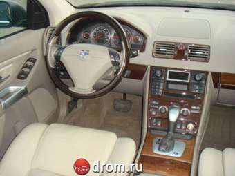 2003 Volvo XC90 Pictures