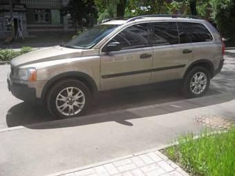 2003 Volvo XC90 Pictures