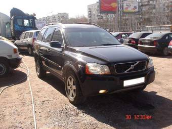 2003 Volvo XC90 Photos