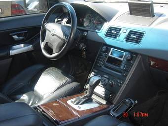 2003 Volvo XC90 Pictures
