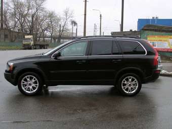 2004 XC90