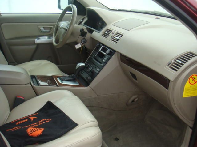 2004 Volvo XC90