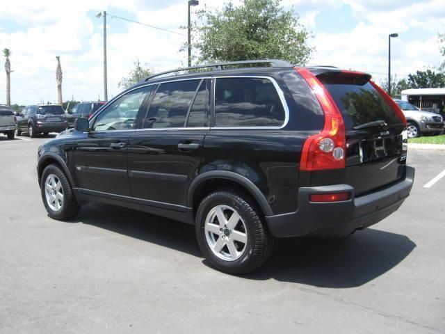 2004 Volvo XC90