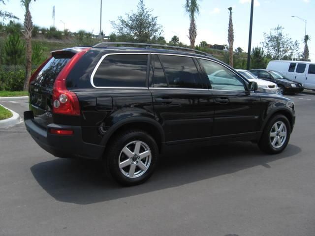 2004 Volvo XC90