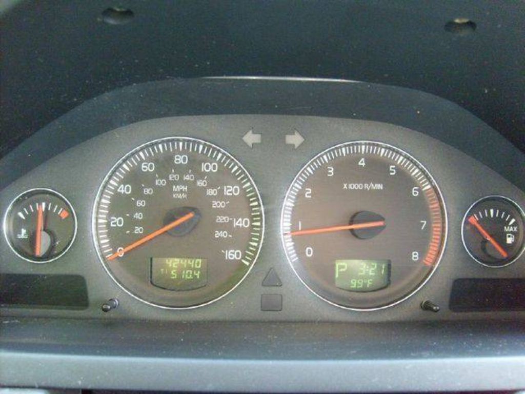 2004 Volvo XC90