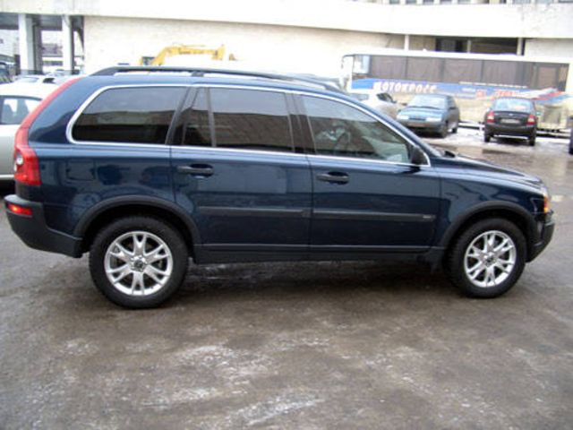 2004 Volvo XC90
