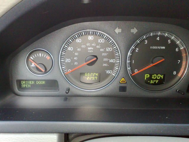 2004 Volvo XC90