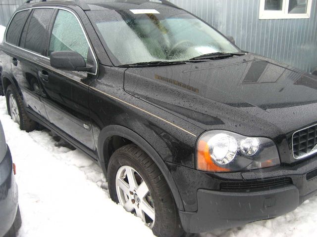 2004 Volvo XC90