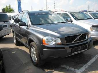 2004 Volvo XC90 Images