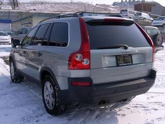 2004 Volvo XC90 Photos