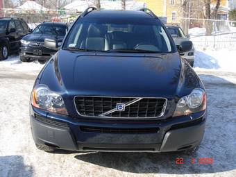 2004 Volvo XC90 Photos