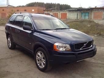 2004 Volvo XC90 Photos