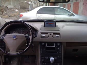 2004 Volvo XC90 Photos